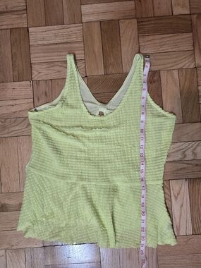 Jessica Simpson Light Yellow Textured Peplum Tank